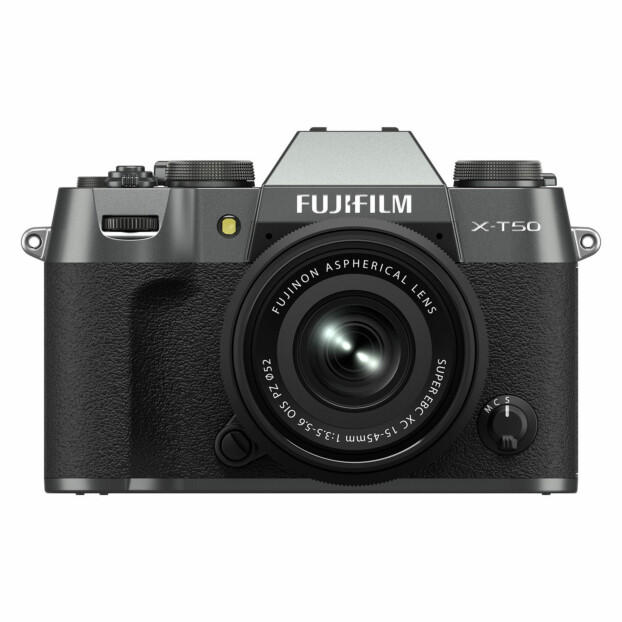 Fujifilm X-T50 charcoal + 15-45mm f/3.5-5.6 OIS PZ