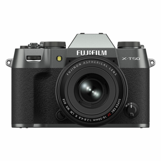 Fujifilm X-T50 charcoal + 16-50mm f/2.8-4.8 R LM WR objectief