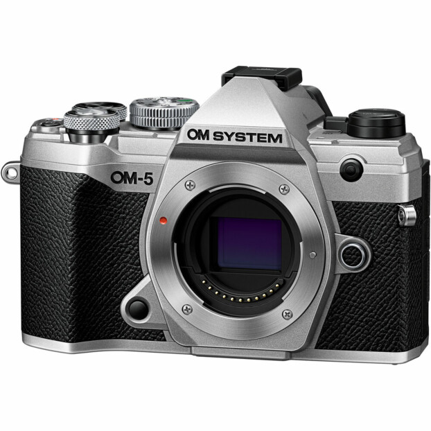 OM SYSTEM OM-5 systeemcamera body zilver